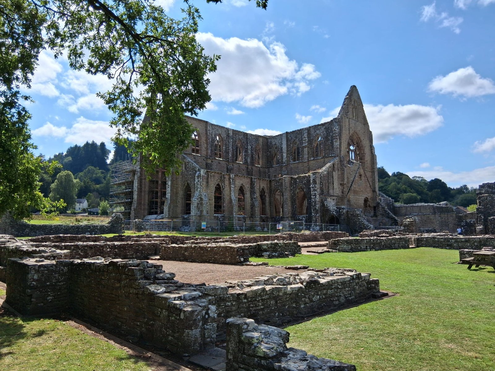 Tintern Abbey, Cadw, Historical Site, National Landmark